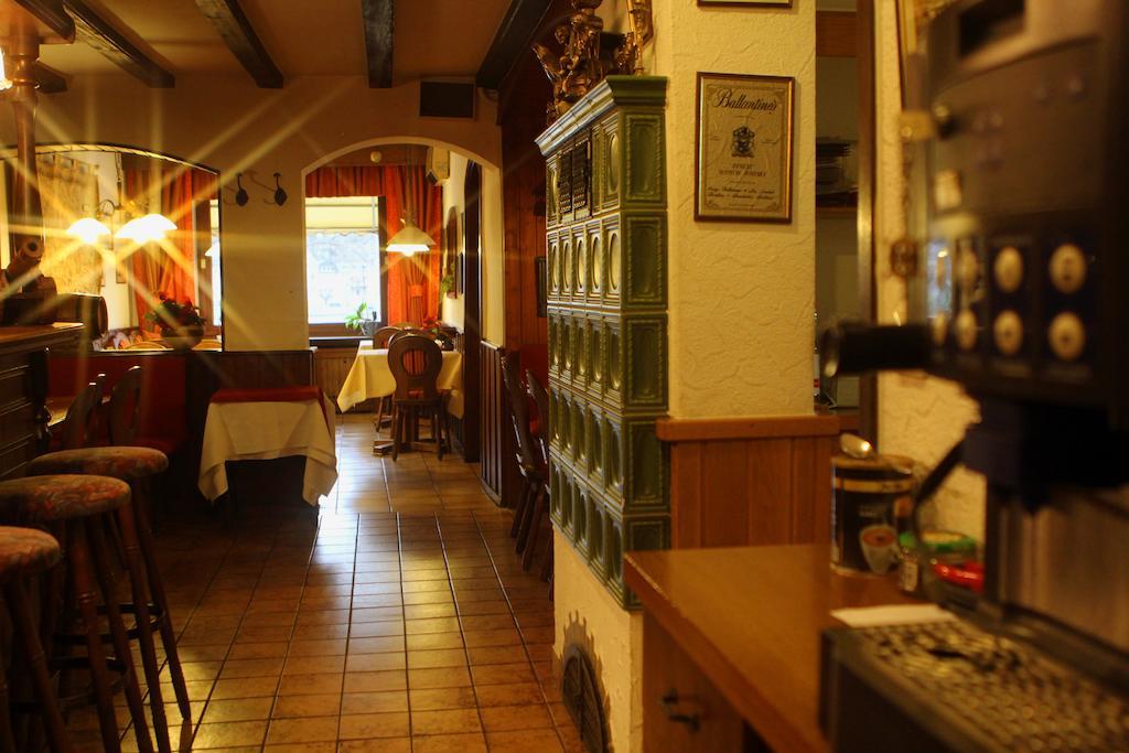 Pohl'S Rheinhotel Adler Санкт-Гоарсхаузен Экстерьер фото